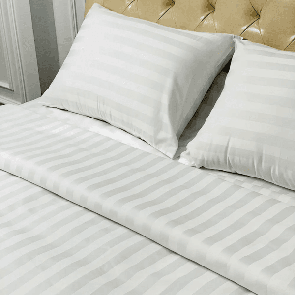 Bộ chăn ga gối vải trắng sọc 3cm T250