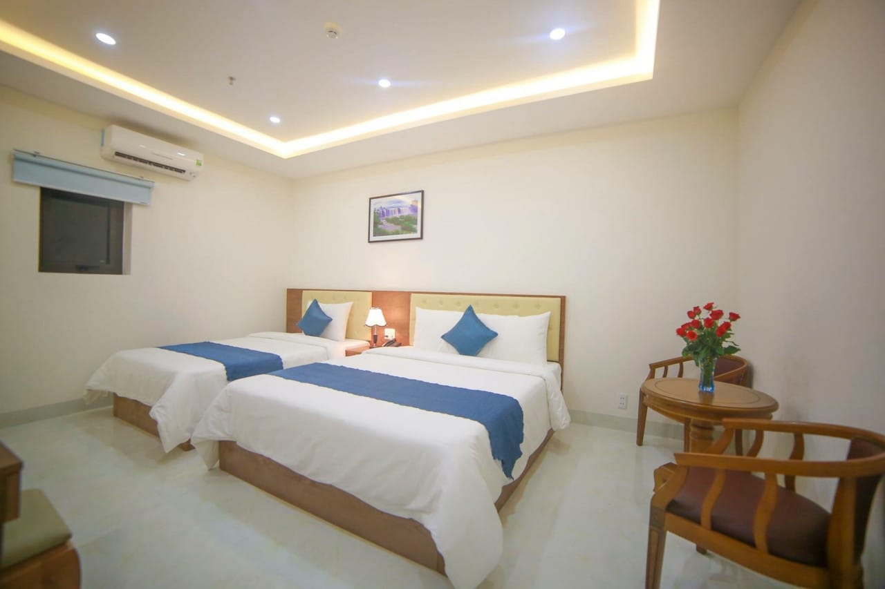 chăn gối khách sạn giá rẻ