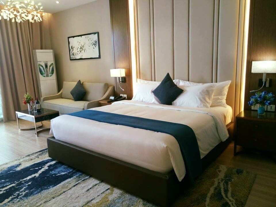 chăn ga khách sạn