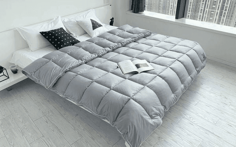 chăn lông vũ siêu nhẹ